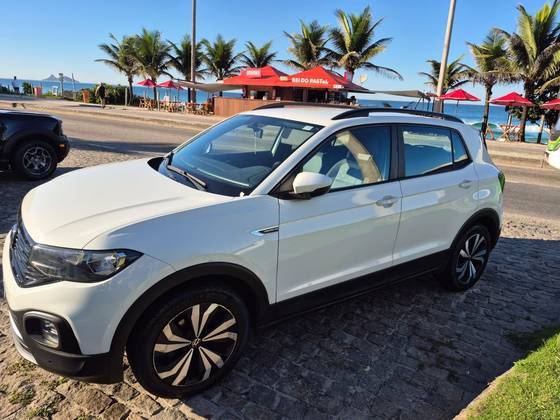 VOLKSWAGEN T-CROSS 1.0 200 TSI TOTAL FLEX COMFORTLINE AUTOMÁTICO VOLKSWAGEN T-CROSS 1.0 200 TSI TOTAL FLEX COMFORTLINE AUTOMÁTICO
